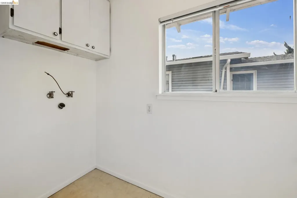 1147 Huff Avenue San Leandro CA 94577