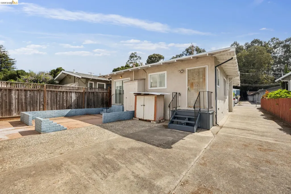 1147 Huff Avenue San Leandro CA 94577