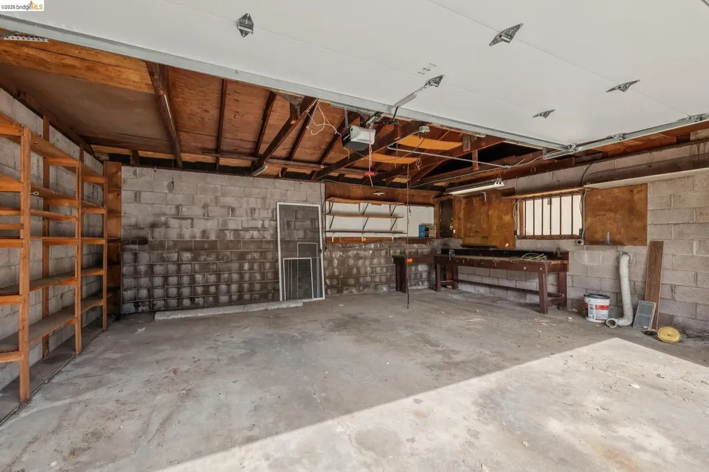 1147 Huff Avenue San Leandro CA 94577