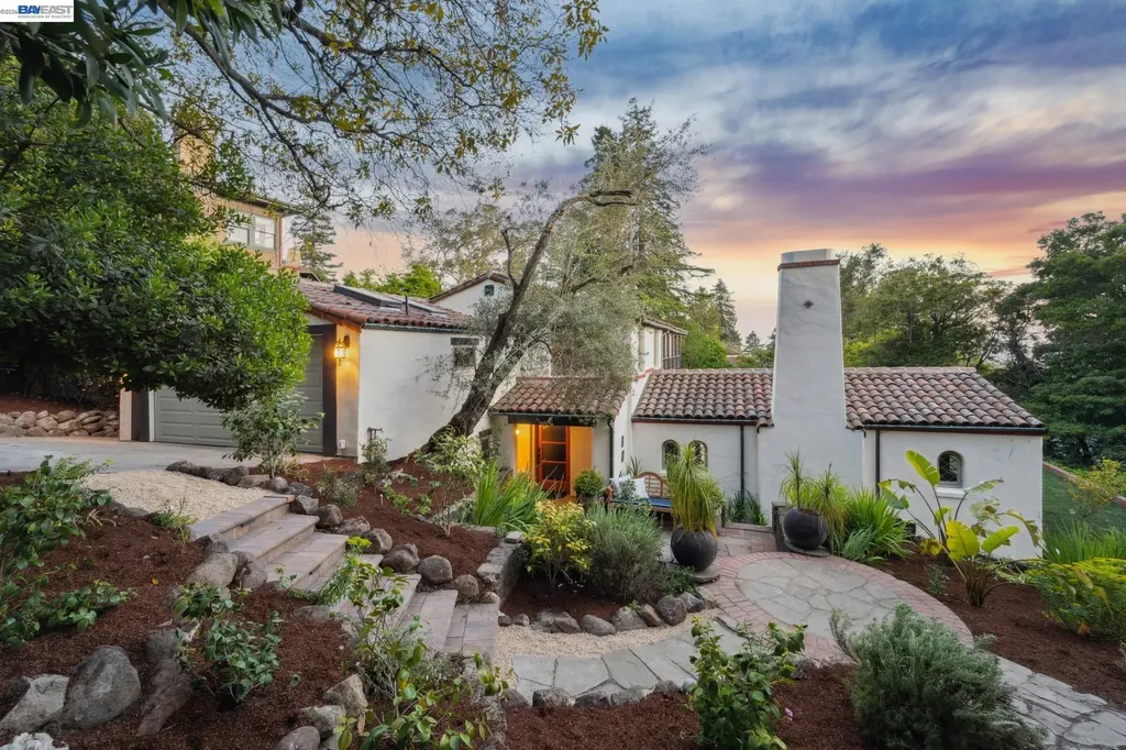 1998 San Antonio Avenue Berkeley CA 94707