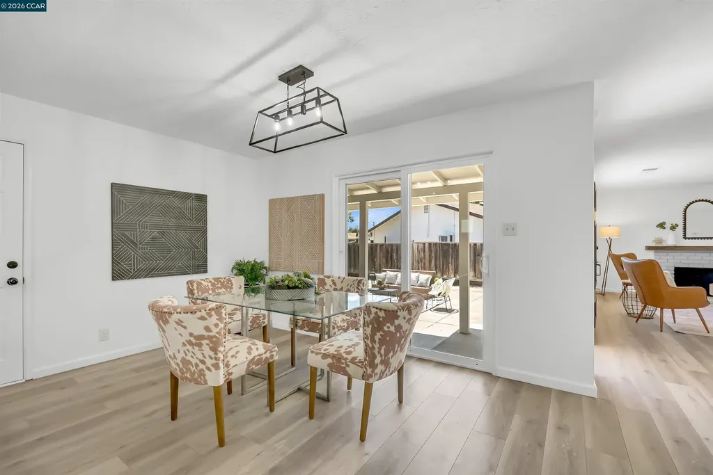3573 Falcon Drive Concord CA 94520