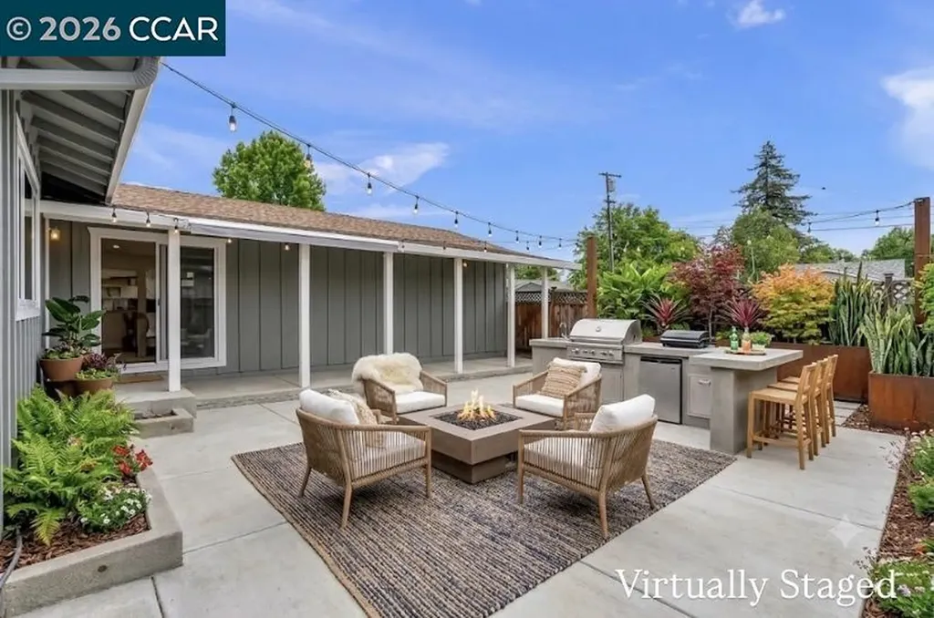 3573 Falcon Drive Concord CA 94520