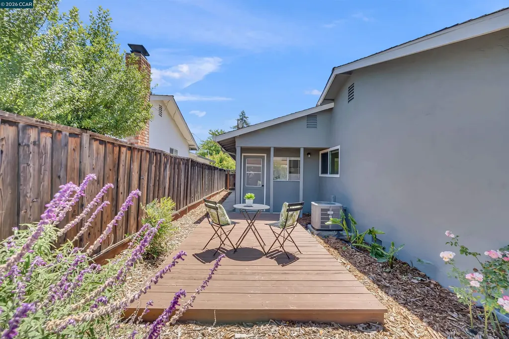 3573 Falcon Drive Concord CA 94520