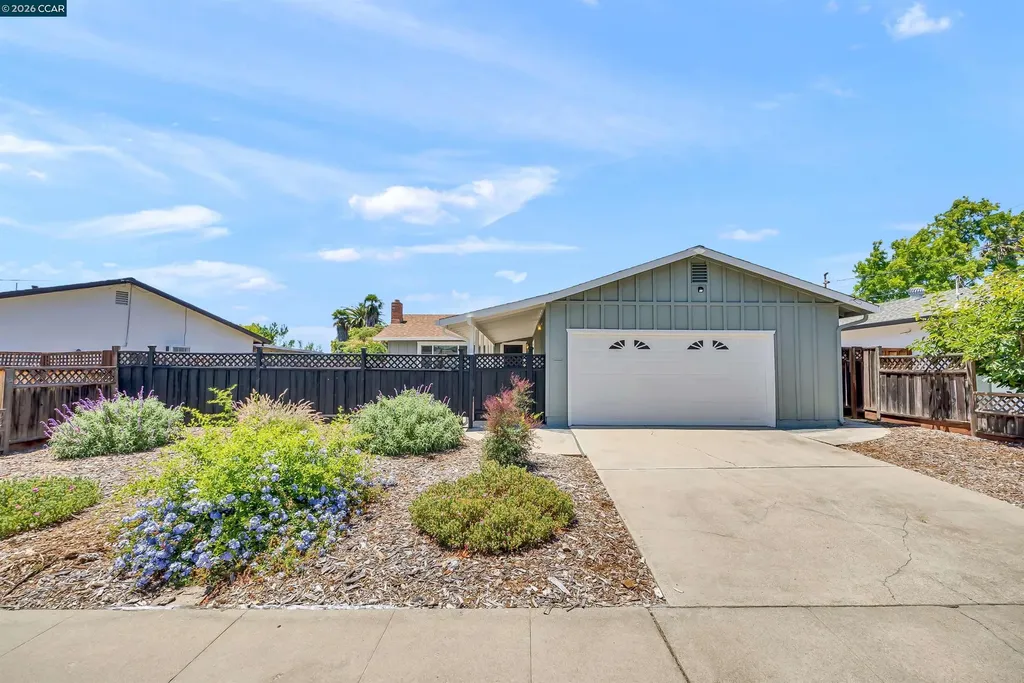 3573 Falcon Drive Concord CA 94520