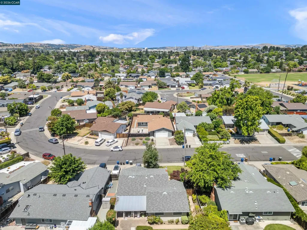 3573 Falcon Drive Concord CA 94520