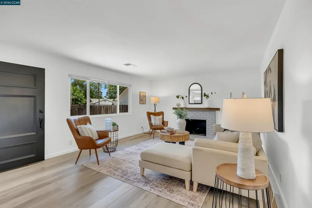 3573 Falcon Drive Concord CA 94520
