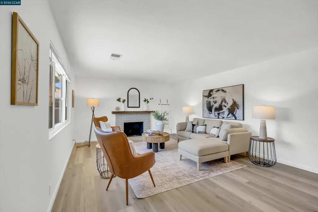 3573 Falcon Drive Concord CA 94520