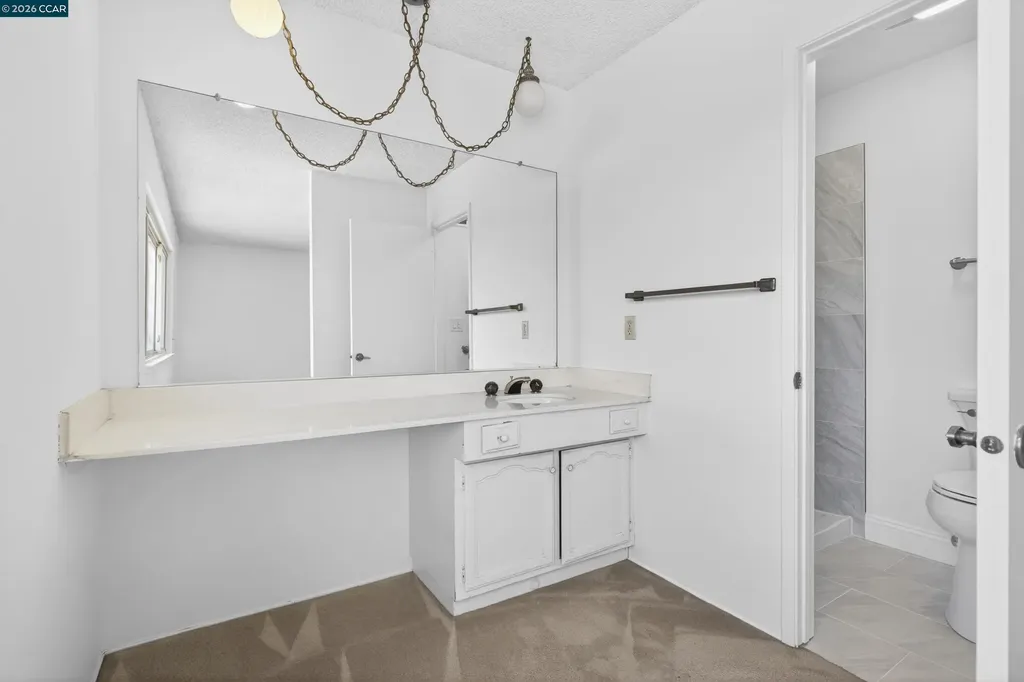 2081 Hoke Drive Pinole CA 94564