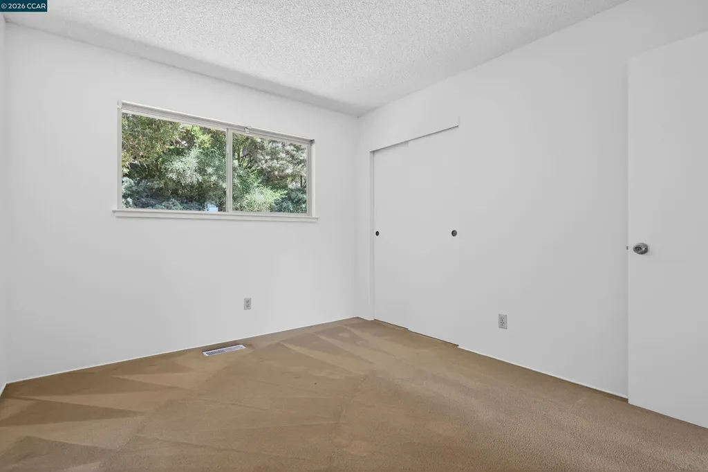 2081 Hoke Drive Pinole CA 94564