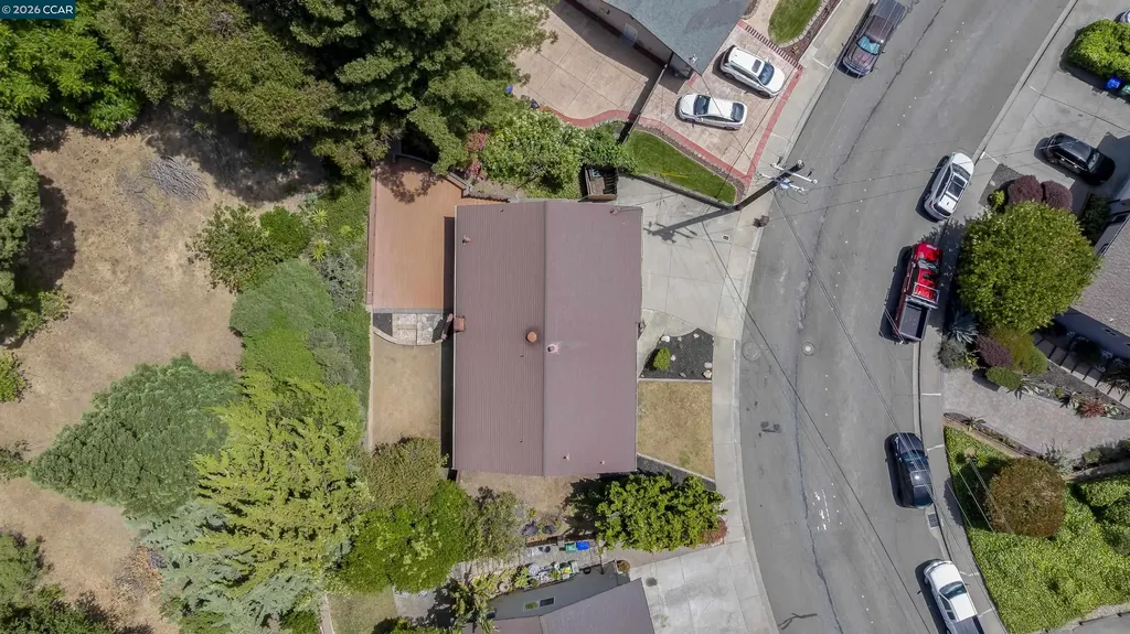 2081 Hoke Drive Pinole CA 94564