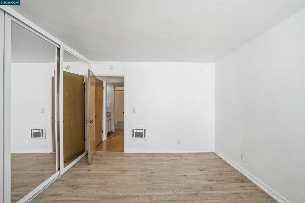 250 Whitmore Street Oakland CA 94611