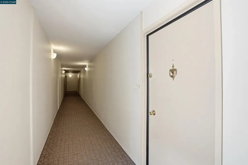 250 Whitmore Street Oakland CA 94611