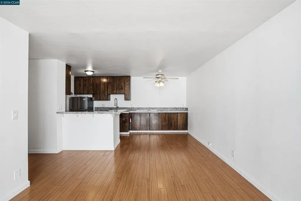 250 Whitmore Street Oakland CA 94611