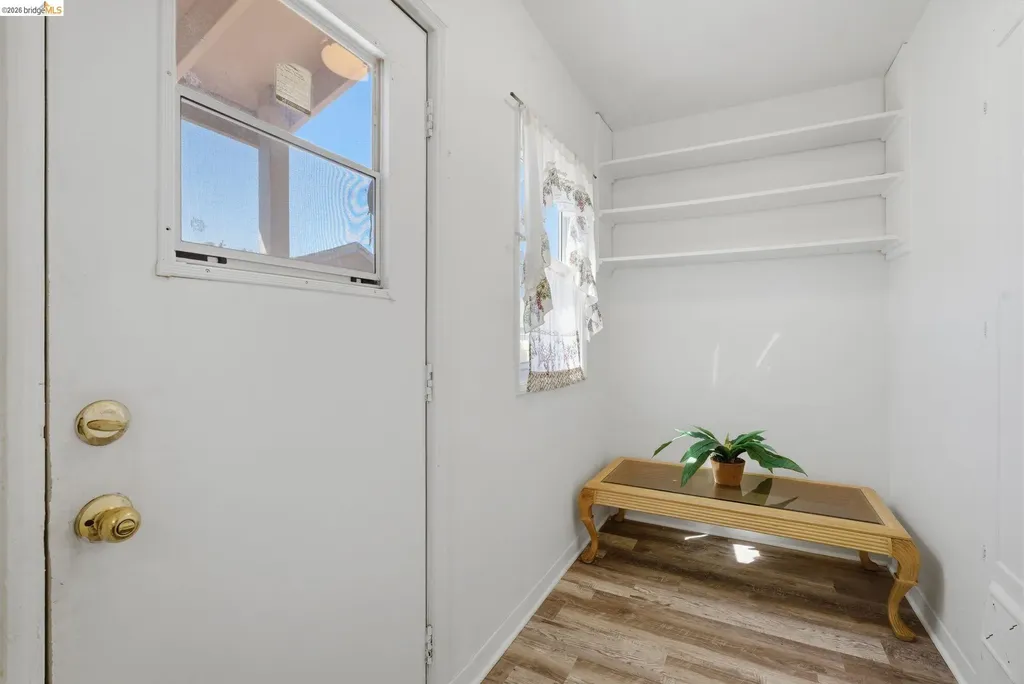 1100 101st Avenue Oakland CA 94603