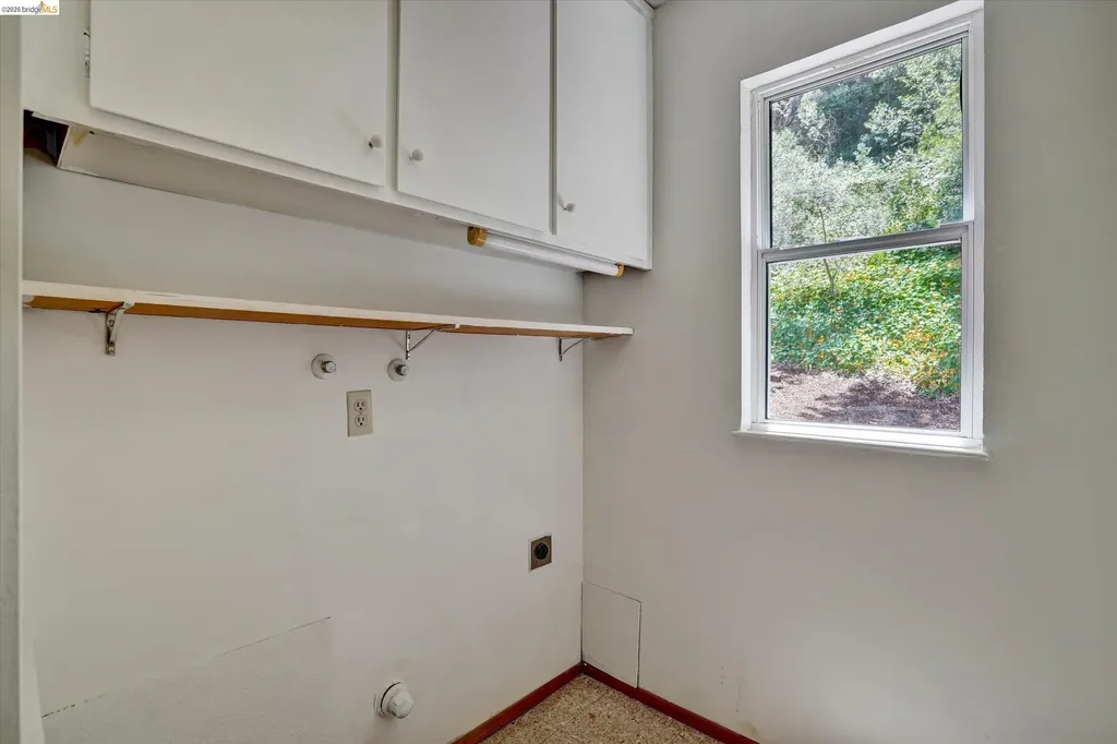 2826 Wright Avenue Pinole CA 94564