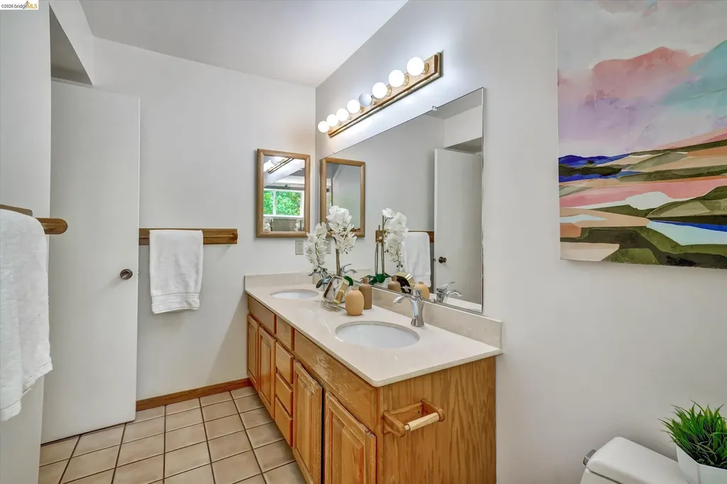 2826 Wright Avenue Pinole CA 94564