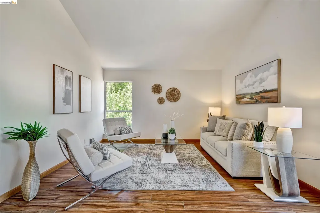 2826 Wright Avenue Pinole CA 94564