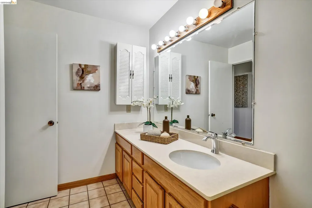 2826 Wright Avenue Pinole CA 94564