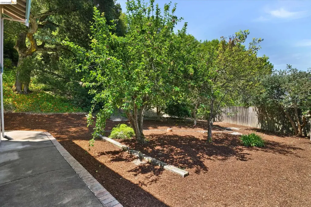 2826 Wright Avenue Pinole CA 94564