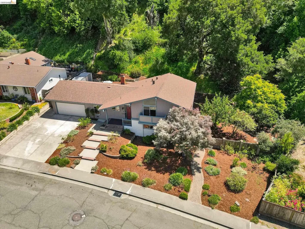 2826 Wright Avenue Pinole CA 94564