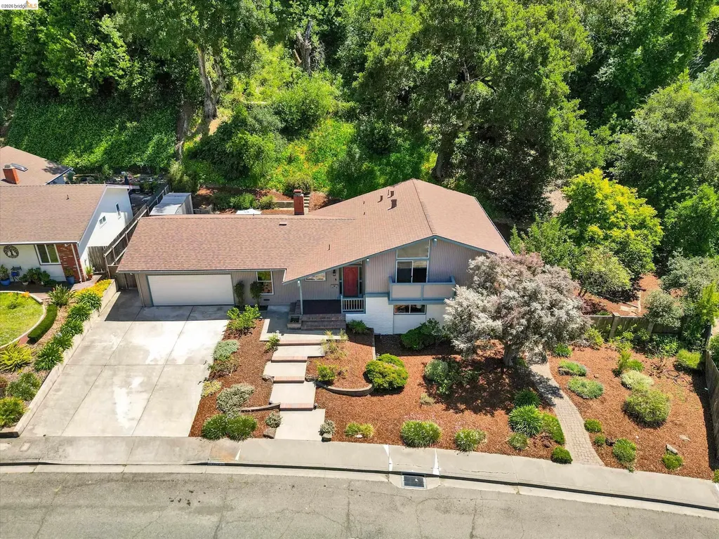 2826 Wright Avenue Pinole CA 94564