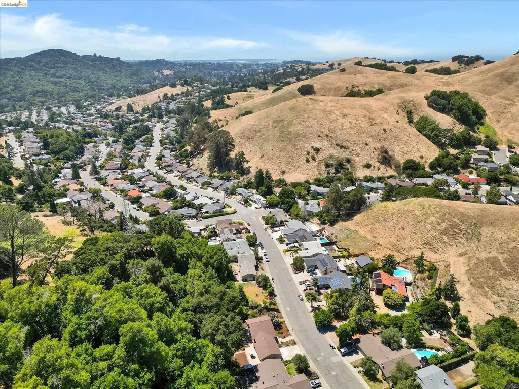 2826 Wright Avenue Pinole CA 94564