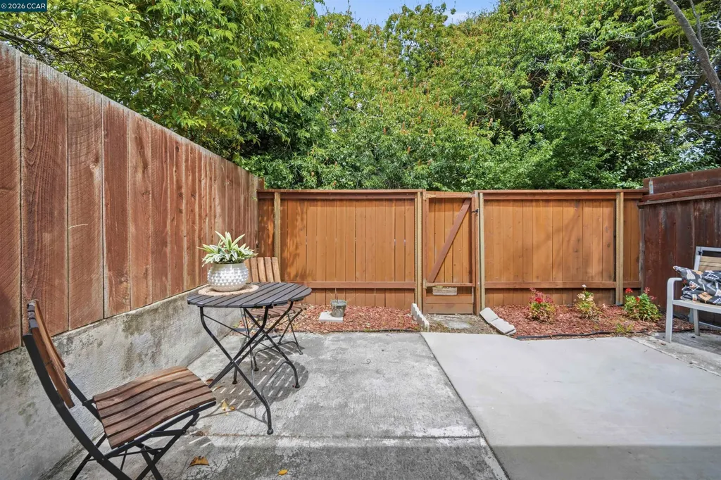 1888 Tesoro Court Pinole CA 94564