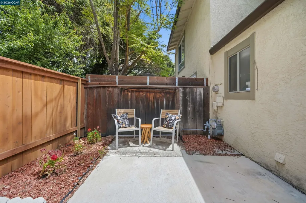 1888 Tesoro Court Pinole CA 94564