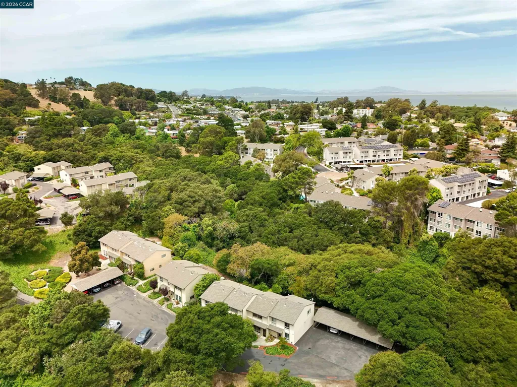 1888 Tesoro Court Pinole CA 94564