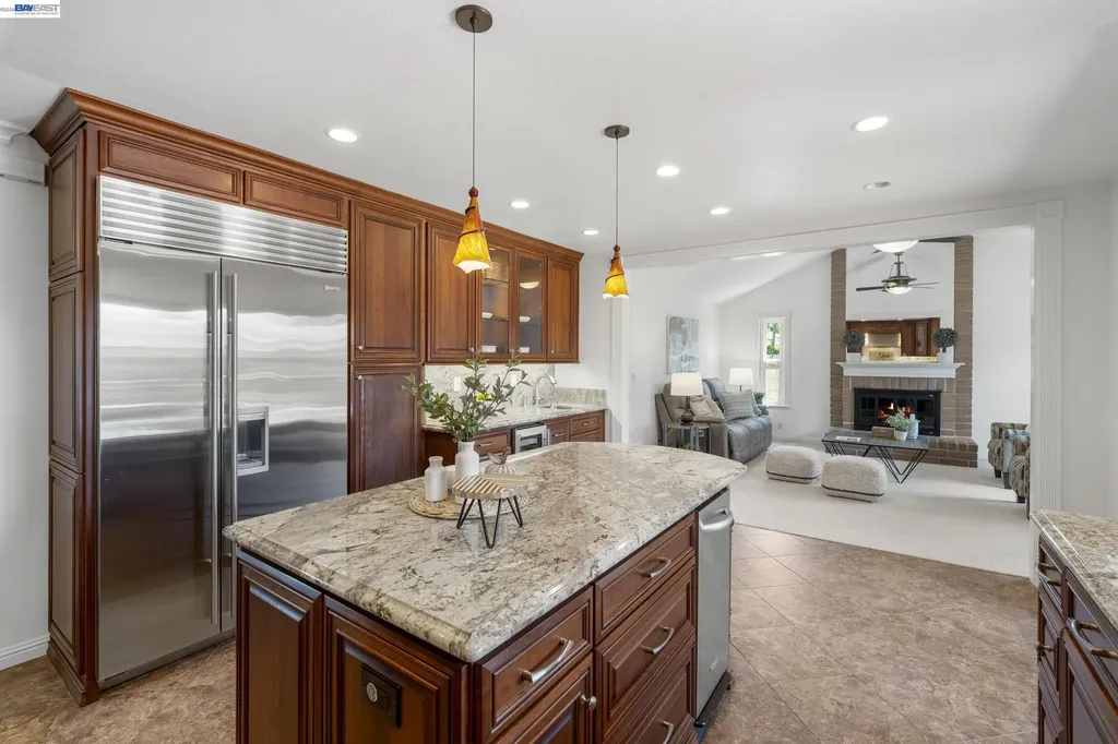 2954 Martin Avenue Pleasanton CA 94588
