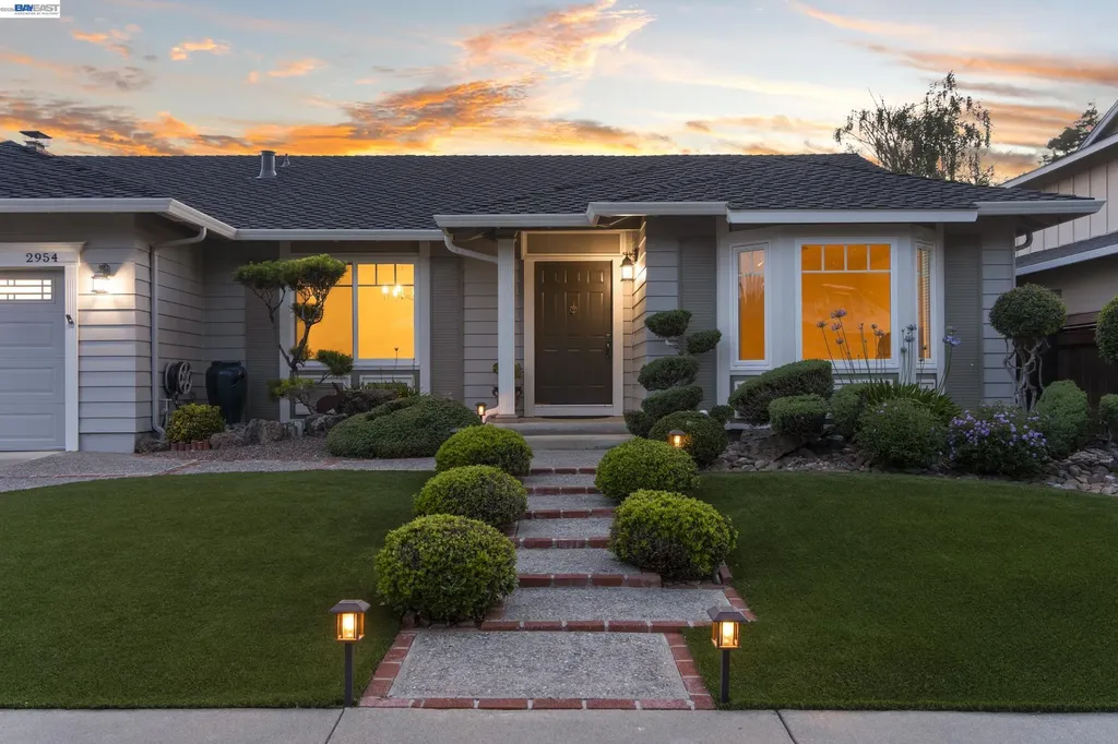 2954 Martin Avenue Pleasanton CA 94588