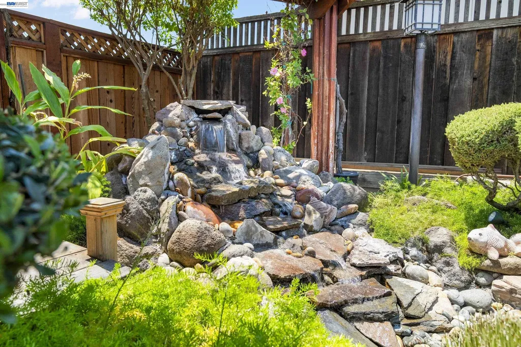 2954 Martin Avenue Pleasanton CA 94588