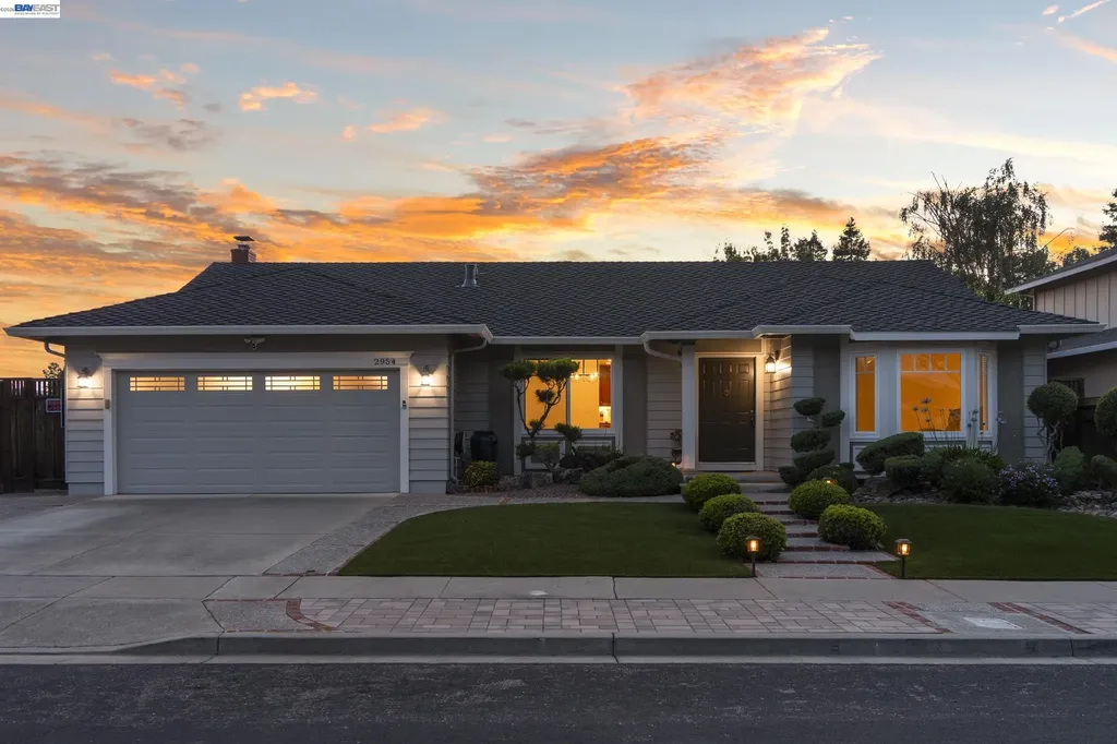 2954 Martin Avenue Pleasanton CA 94588