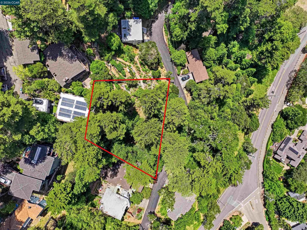6716 Gunn Drive Oakland CA 94611