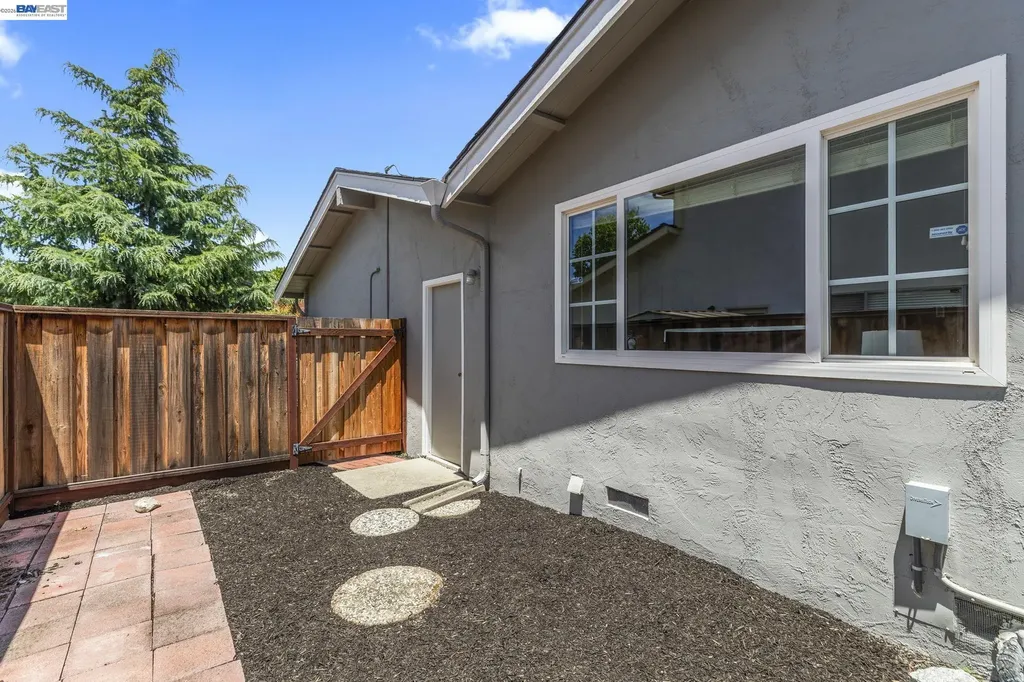 5502 Corte Sonora Pleasanton CA 94566