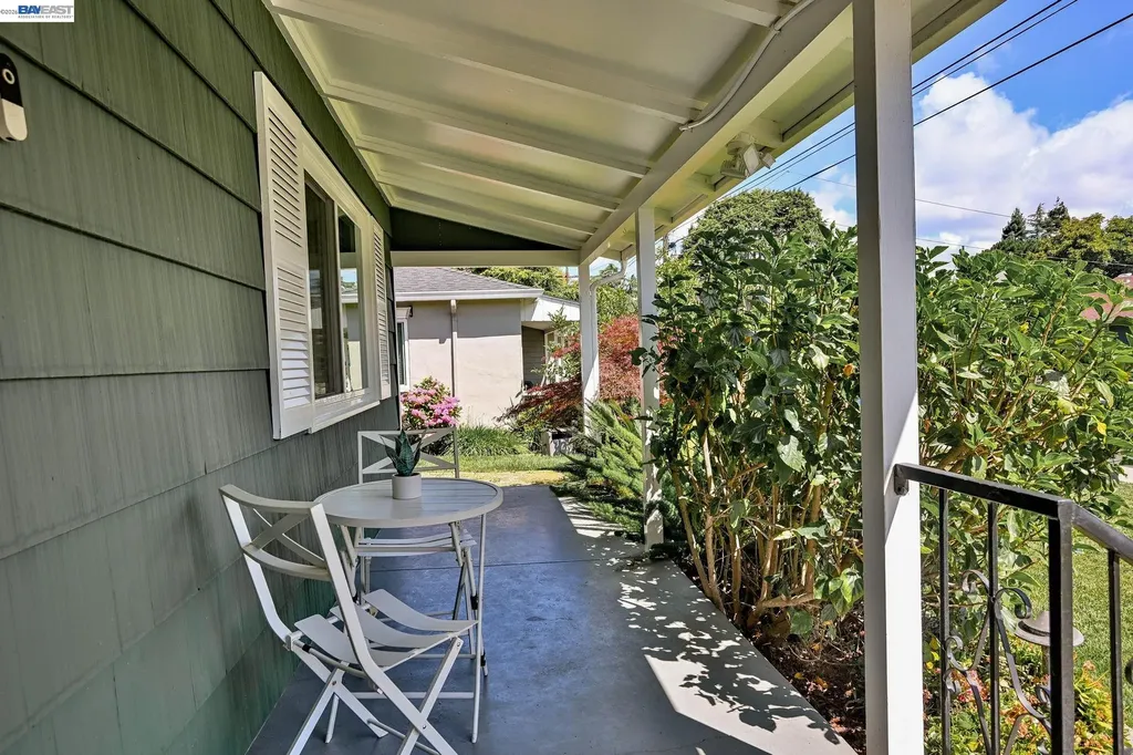 16023 Via Granada San Lorenzo CA 94580