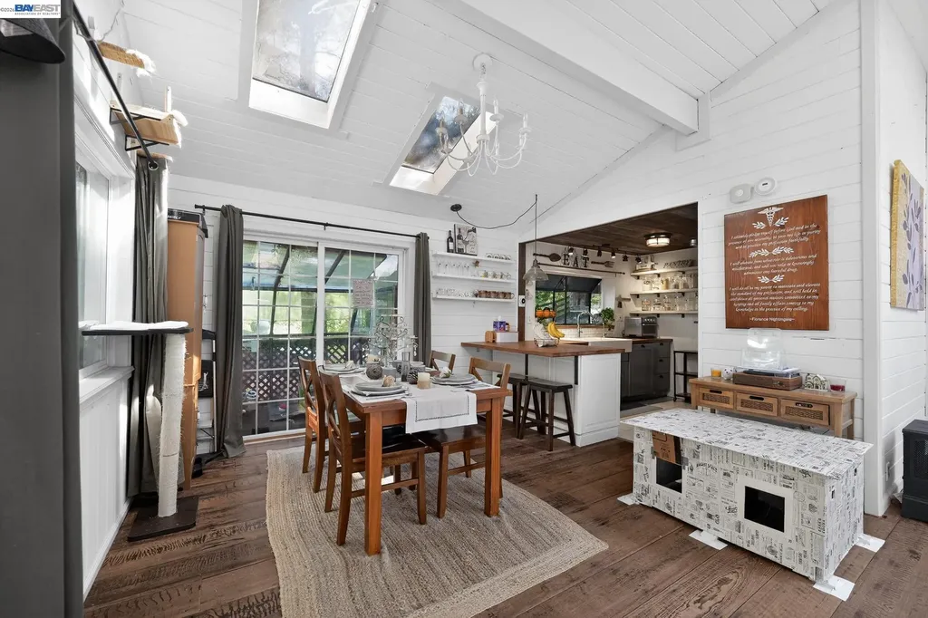2989 Singalong Way Sunol CA 94586
