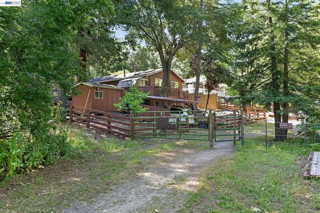 2989 Singalong Way Sunol CA 94586