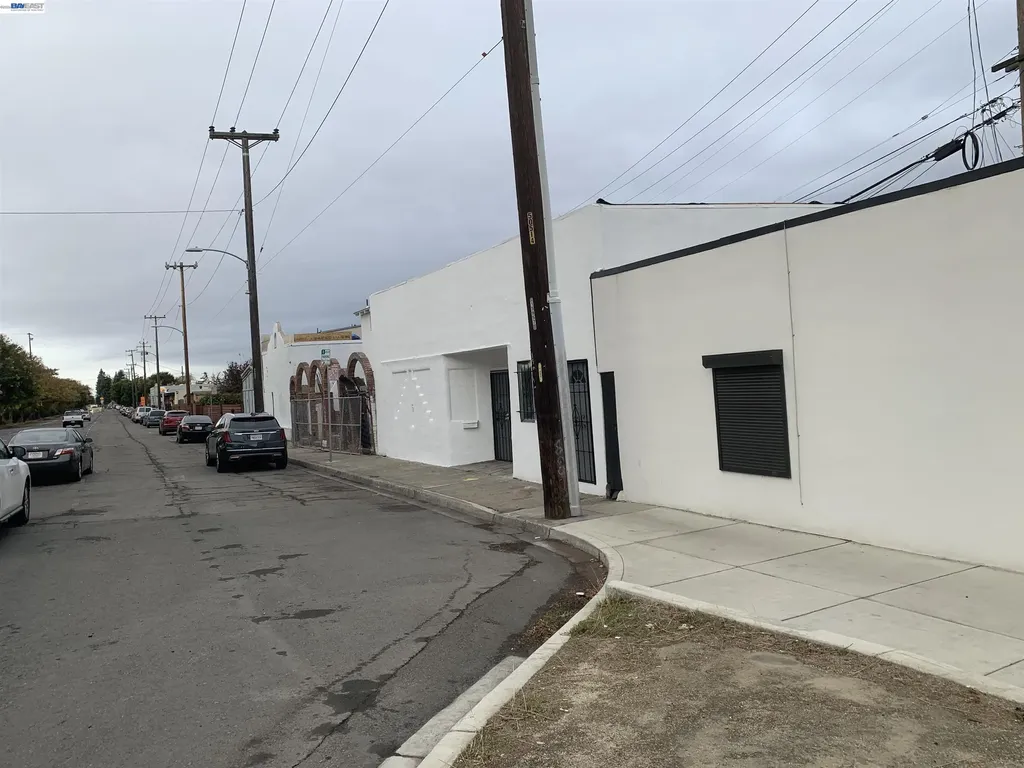 11070 San Leandro Street Oakland CA 94603