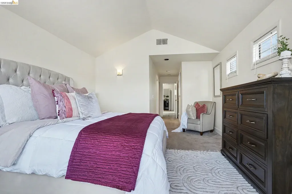 1433 Myrtle Street Oakland CA 94607