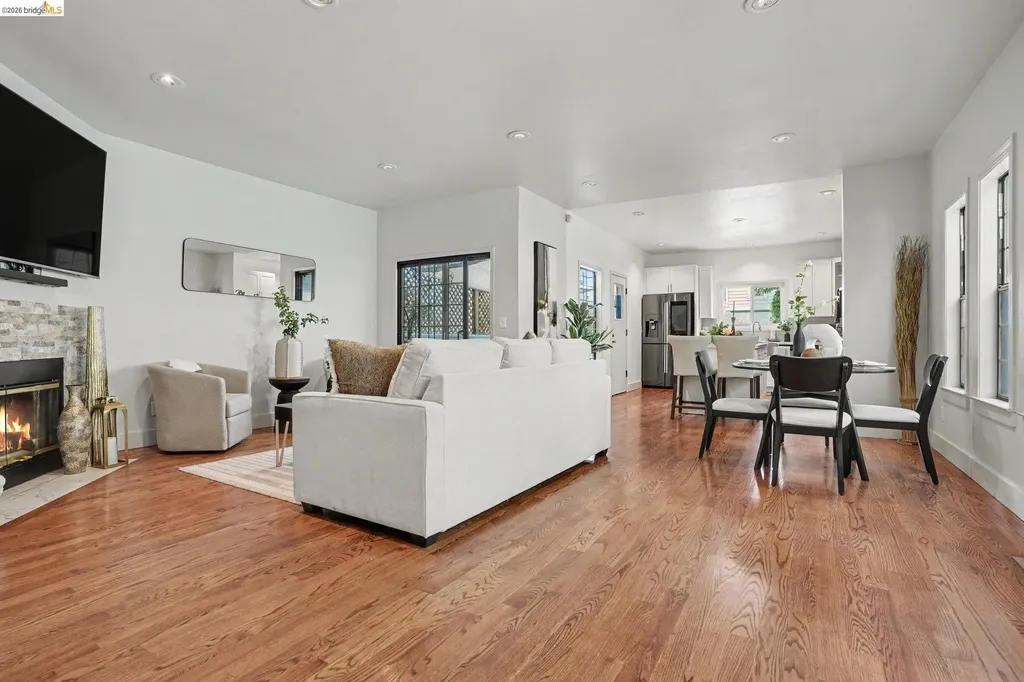 1433 Myrtle Street Oakland CA 94607