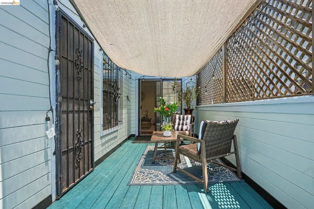 1433 Myrtle Street Oakland CA 94607