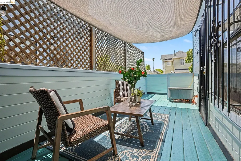 1433 Myrtle Street Oakland CA 94607