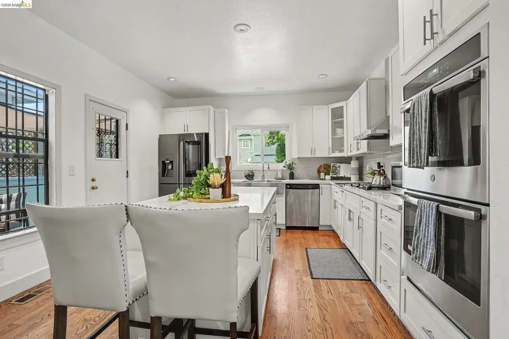 1433 Myrtle Street Oakland CA 94607