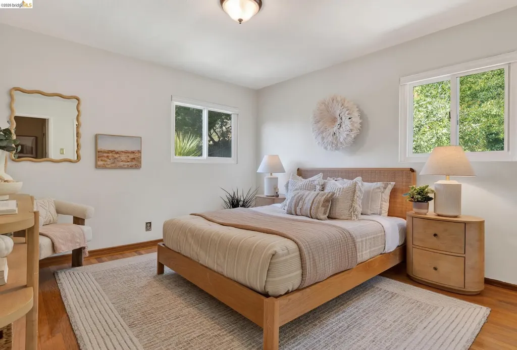 3955-3957 Canon Avenue Oakland CA 94602