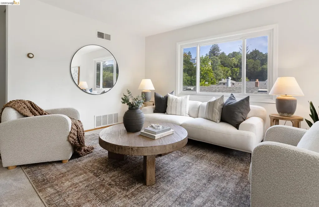 3955-3957 Canon Avenue Oakland CA 94602