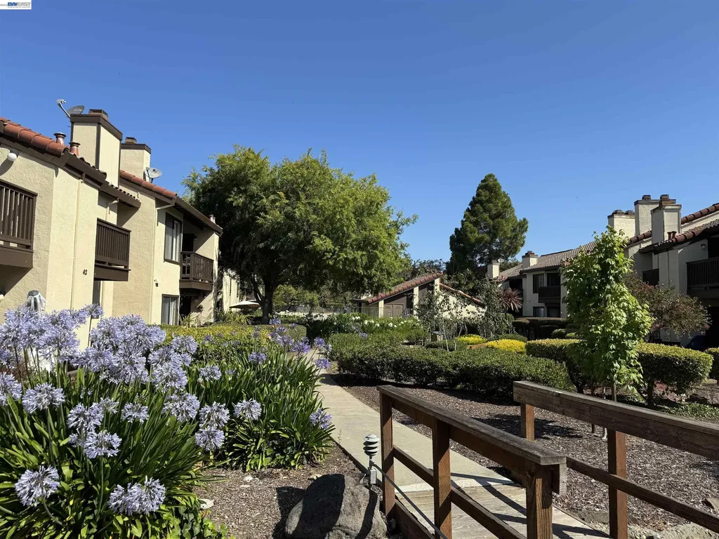 14382 Outrigger Drive San Leandro CA 94577