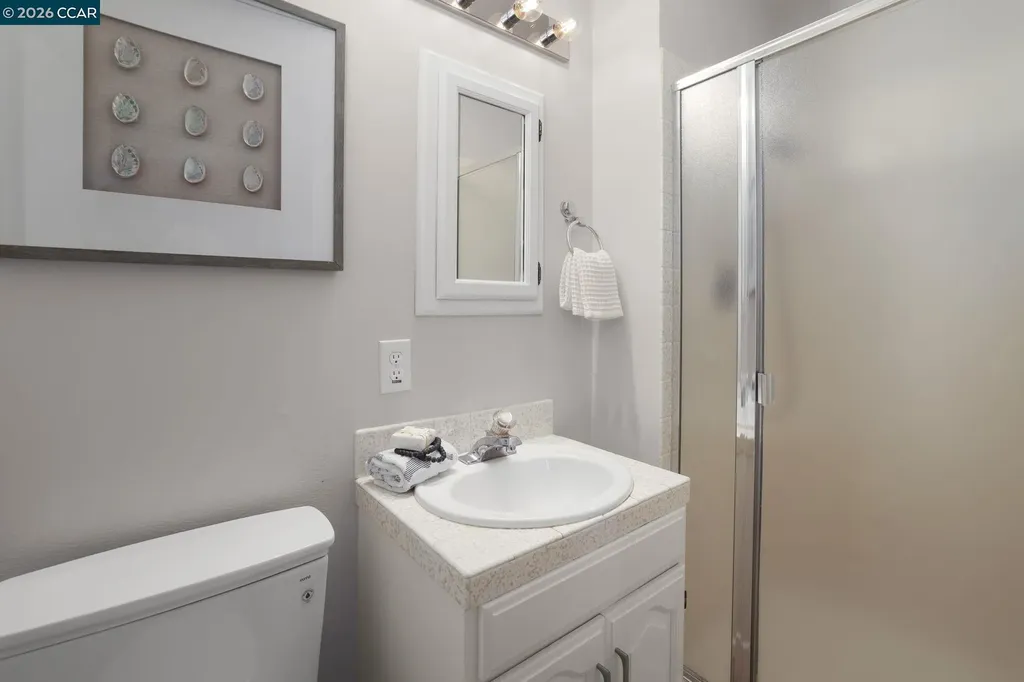 544 Ellery Place Hayward CA 94544