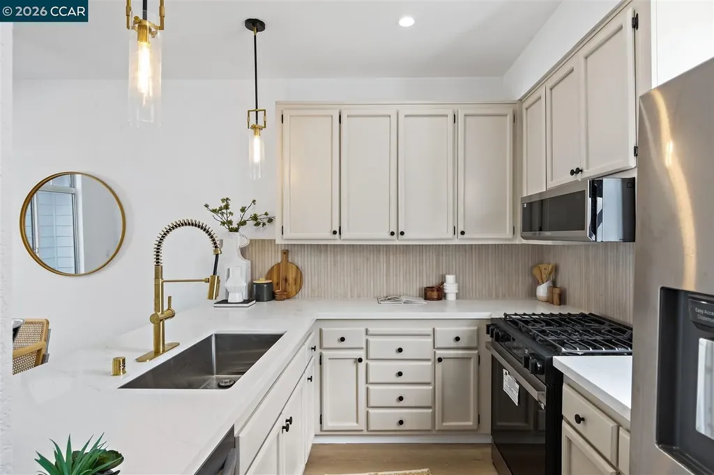 619 Commodore Drive Richmond CA 94804