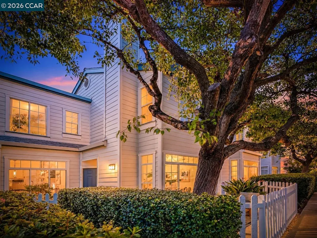 619 Commodore Drive Richmond CA 94804